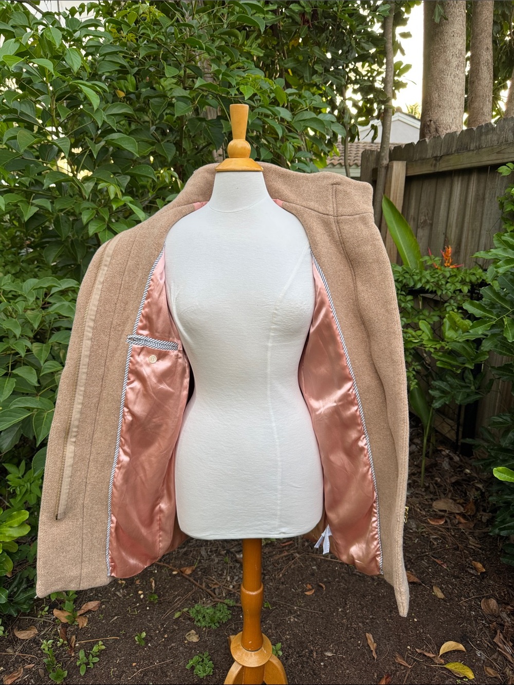 J. Crew Toscana coat in Italian stadium-cloth wool blend, size 4 - Picture 8 of 12